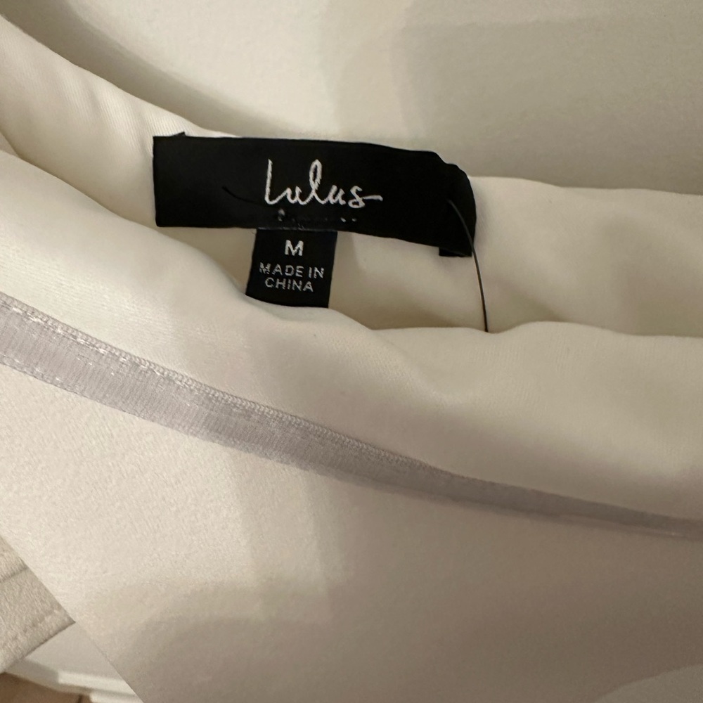 Lulus Enticing Behavior White Ruffled One-Shoulder Mini Dress size M - Picture 4 of 6